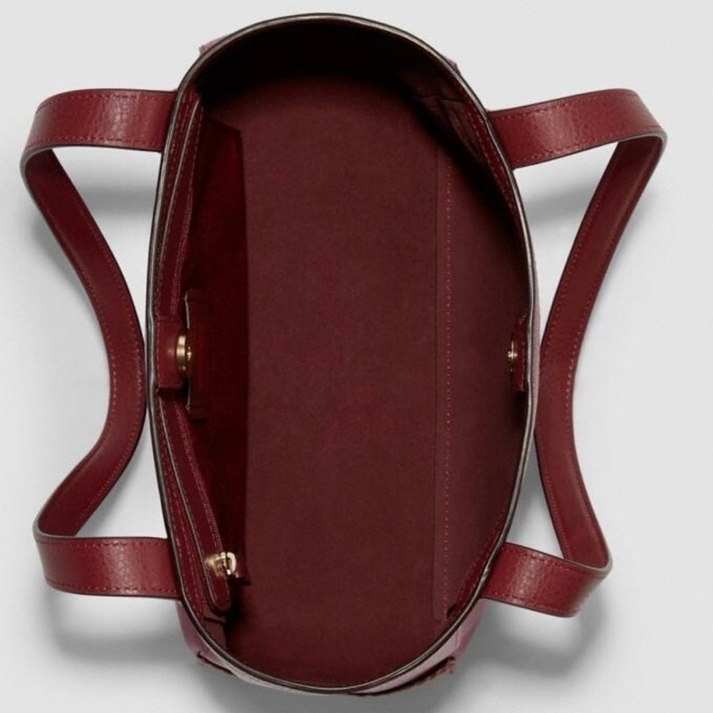 Coach Tote 27 Colorblock with Horae and Carriage - Picture 4 of 10